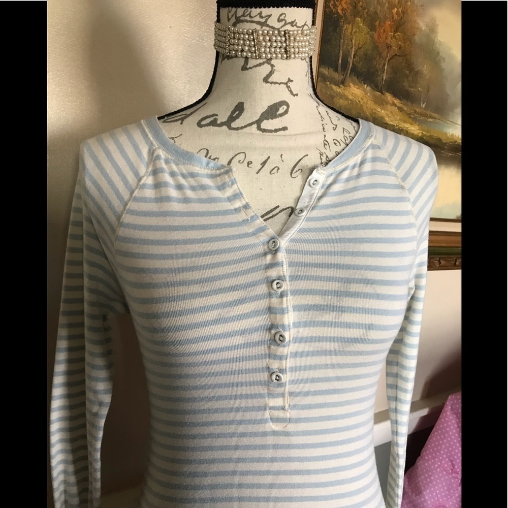 American Eagle Slim Fit Long Sleeve Henley Top M❗️FINAL SALE - Picture 7 of 8